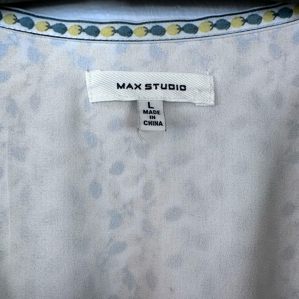 Max Studio printed dress, size L; Excellent pre-owned condition - Picture 4 of 5
